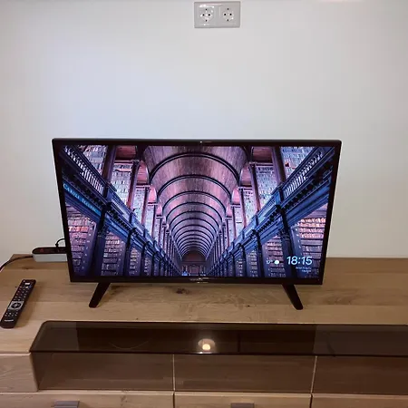 Sanctuary - Tief Im Westen أوبيرهاوزين